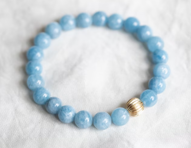 Aquamarine bracelet by Earthly Abundance Gems. Vancouver Island View Made in BC Gift Guide