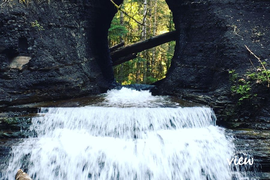 Hole in the Wall is a unique attraction in Port Alberni. Vancouver Island View